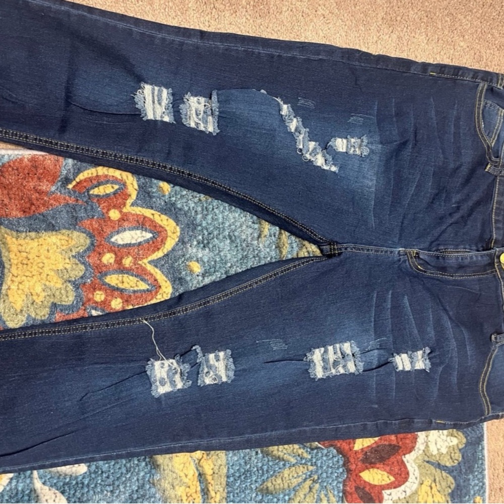 Nwt mens size Gagale collection size 40-32 jeans (spandex)